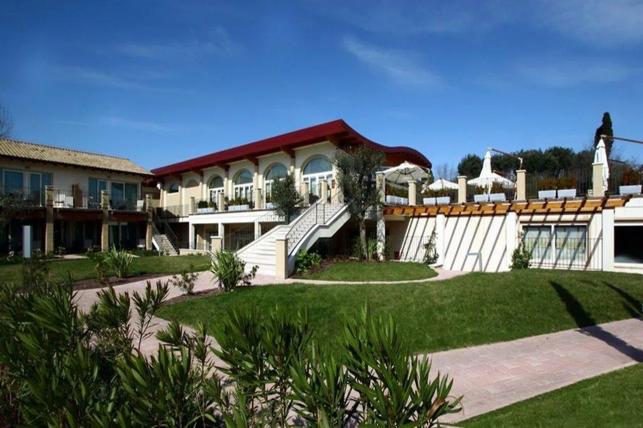 Lake Garda Resort Moniga del Garda Aparthotel